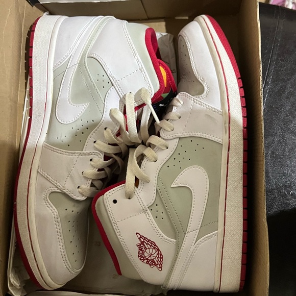 Jordan Other - Jordan 1 Mid Hare size 10